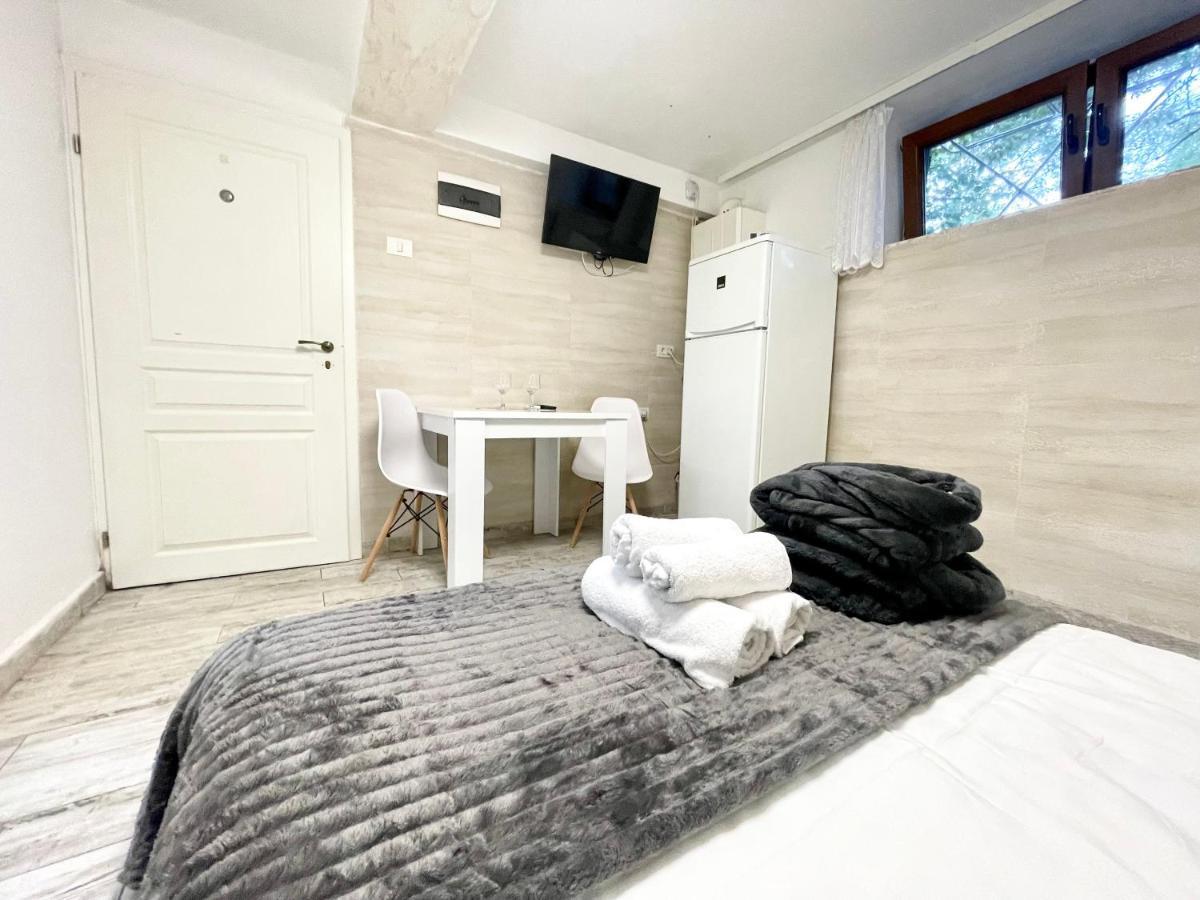 Apartament Metropolitan Retreat Bukareszt Zewnętrze zdjęcie